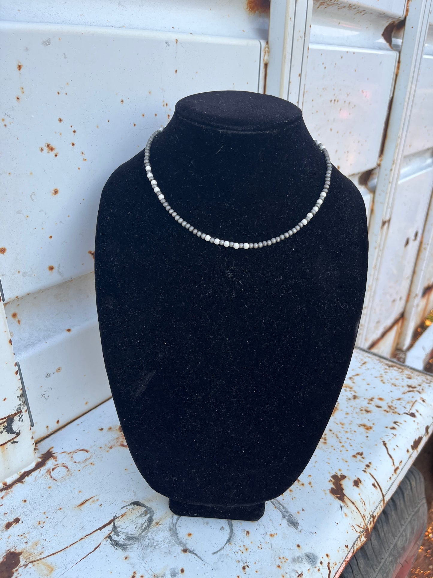 Vaughn Necklace