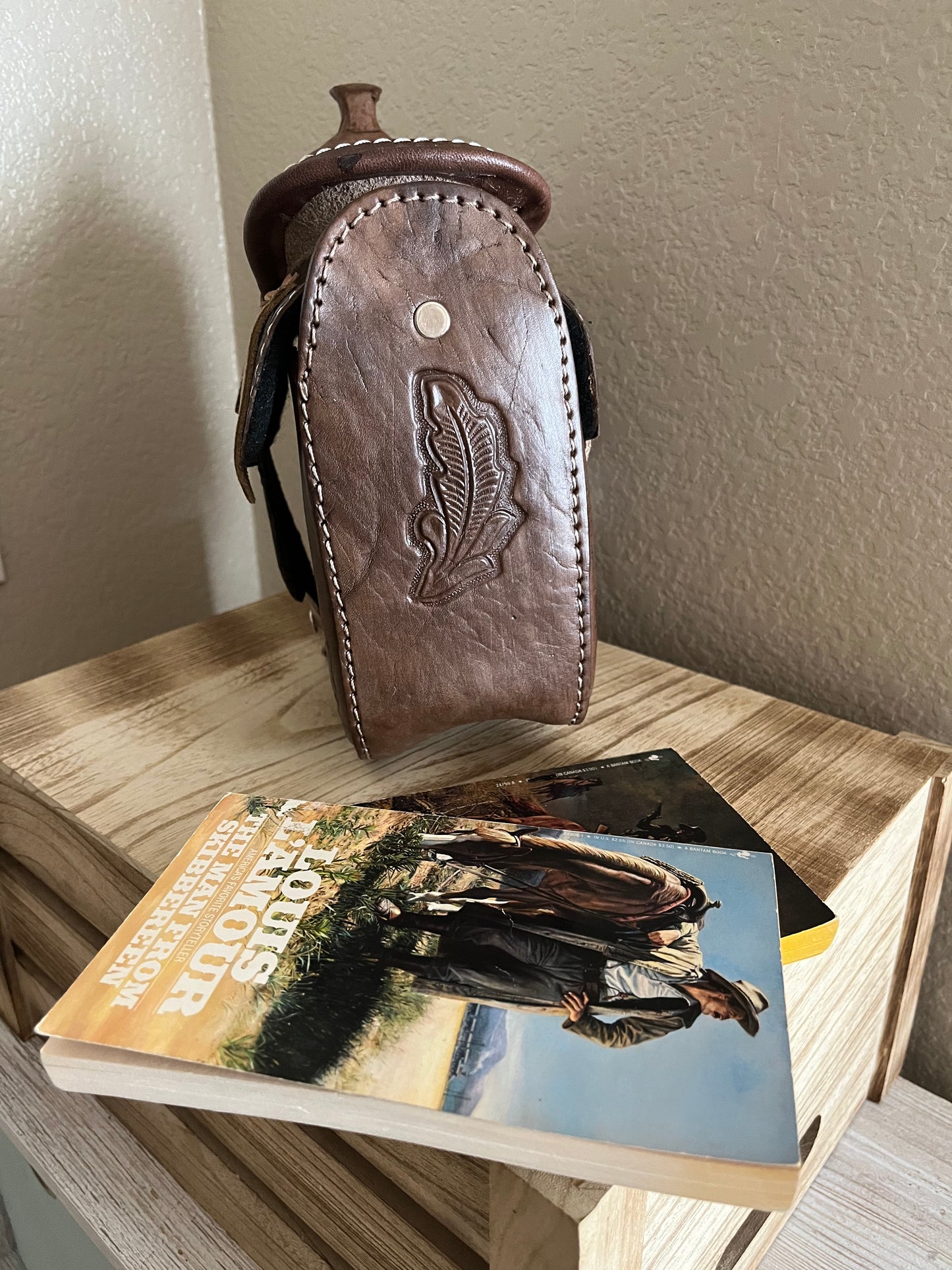 Saddle Purse