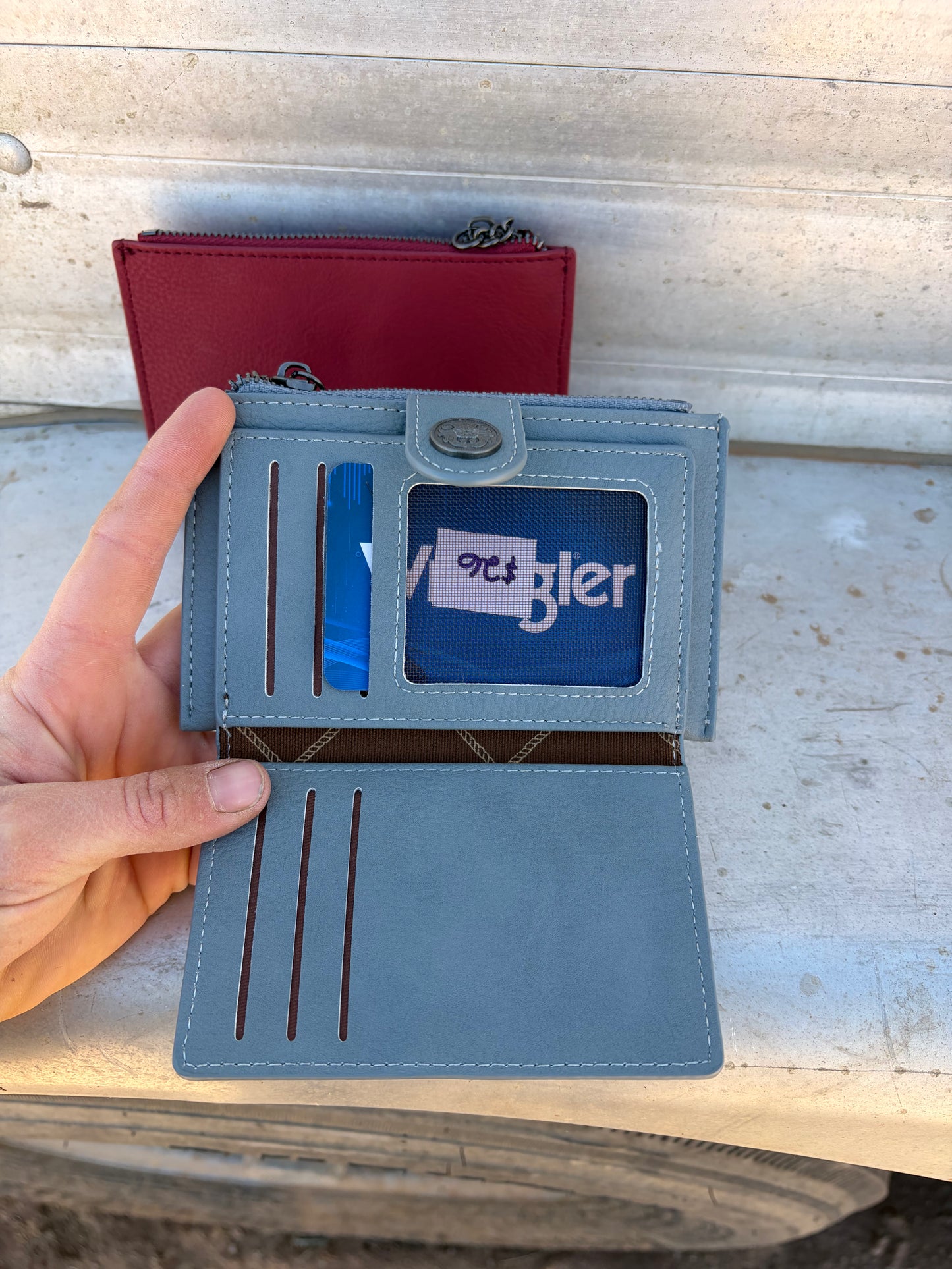 Charlo Wallet