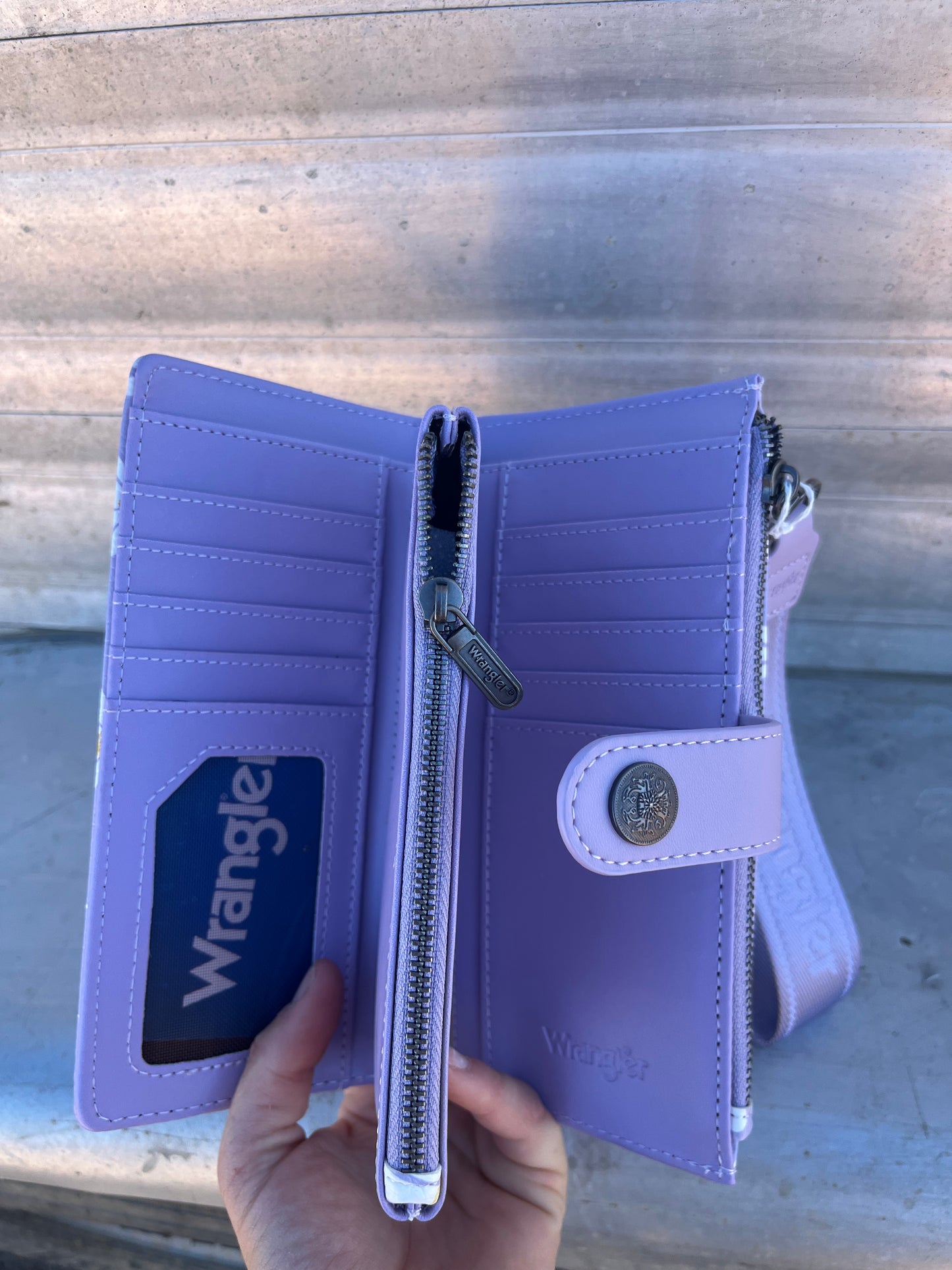 Daisy Wallet