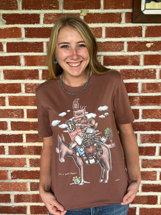 She's A Gold Digger Tee