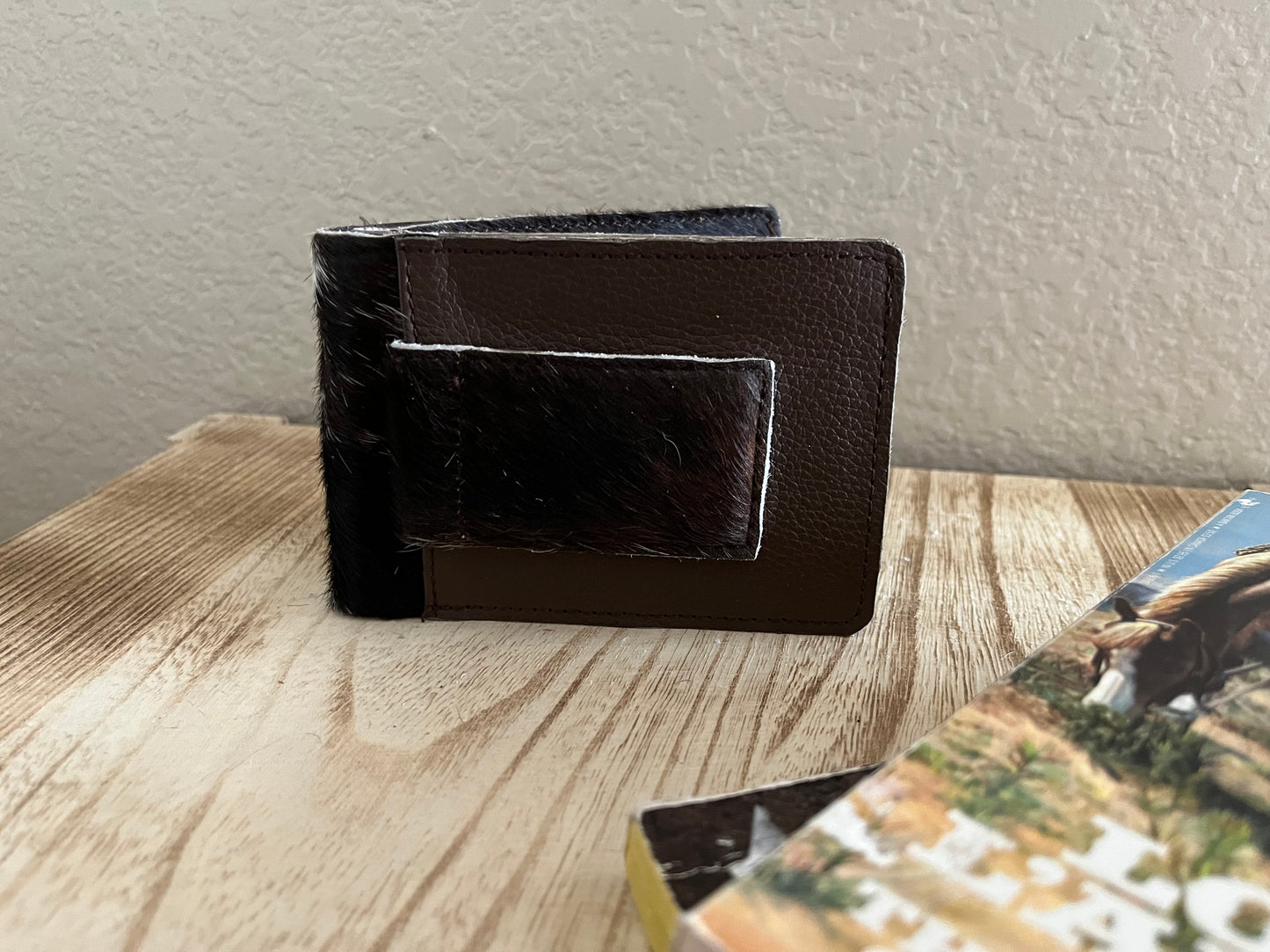 Cowhide Magnetic Clip Wallet